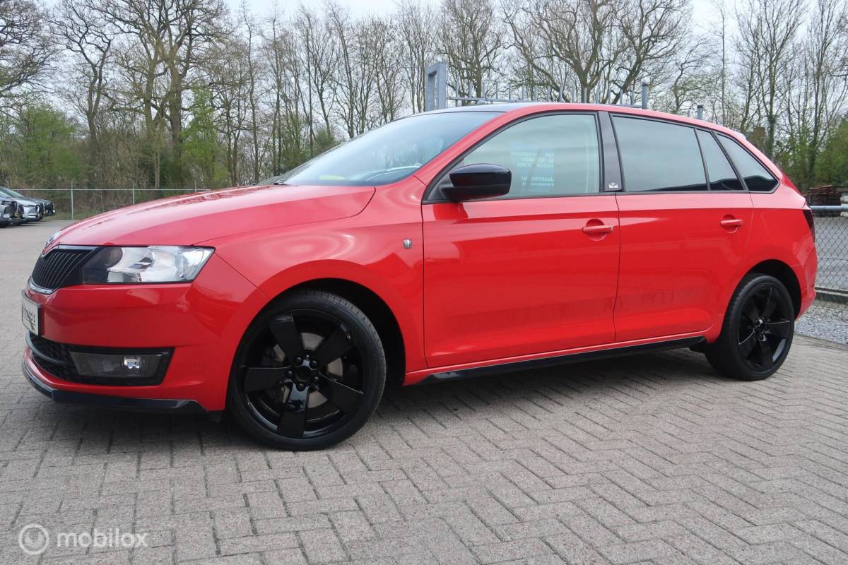 Škoda Rapid Skoda Rapid 1.4 TSI Monte Carlo AUTOMAAT, PANODAK, XENON