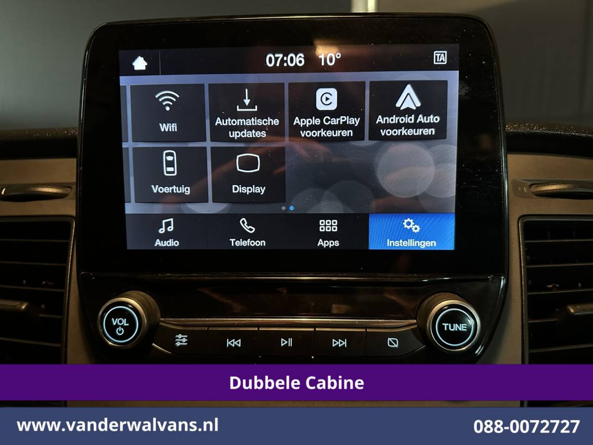 Ford Transit Custom Ford Transit Custom 2.0 TDCI 131pk L2H1 Dubbele Cabine Euro6 Airco | 5-Zits | Camera | LED | 2800kg Trekhaak | Apple Carplay Cruisecontrol, Android Auto, Stoelverwarming, Verwarmde Voorruit, Parkeersensoren