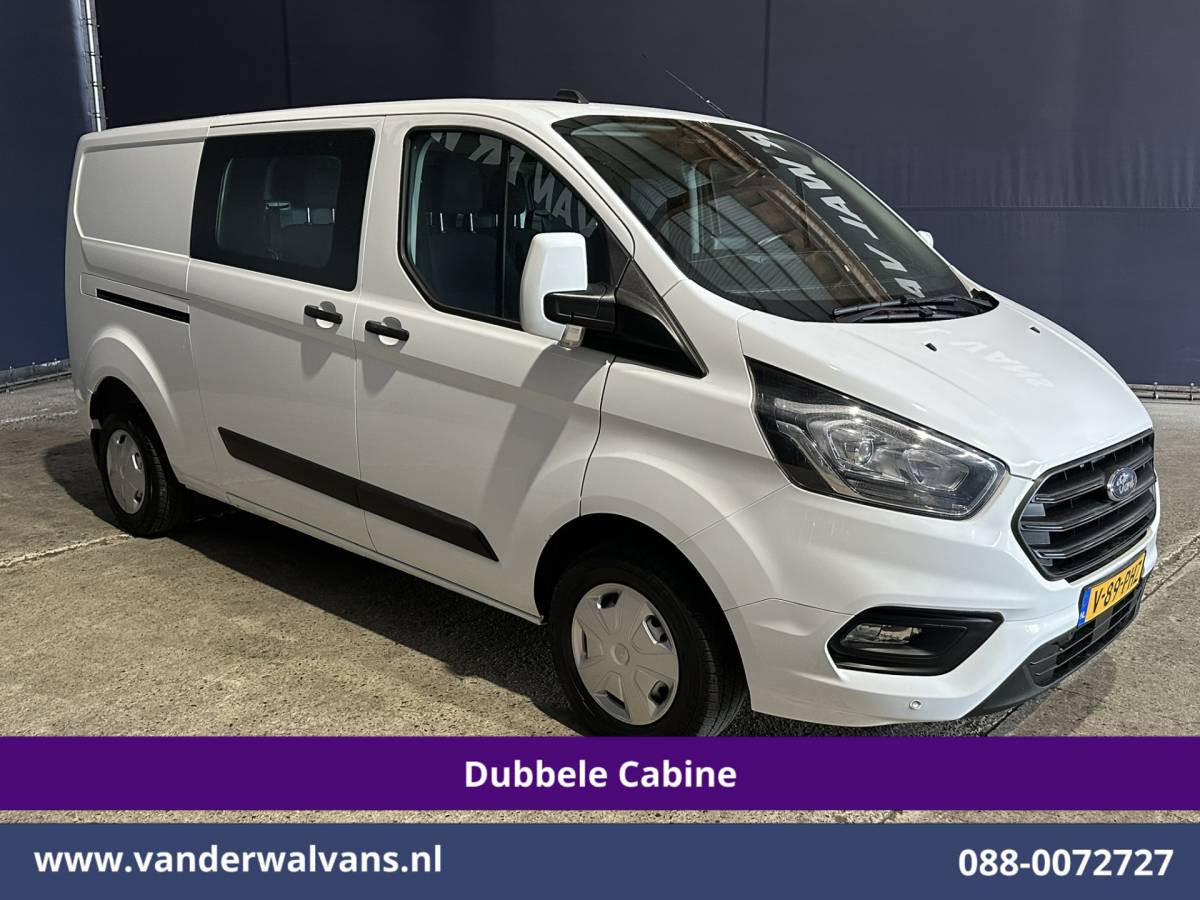 Ford Transit Custom Ford Transit Custom 2.0 TDCI 131pk L2H1 Dubbele Cabine Euro6 Airco | 5-Zits | Camera | LED | 2800kg Trekhaak | Apple Carplay Cruisecontrol, Android Auto, Stoelverwarming, Verwarmde Voorruit, Parkeersensoren