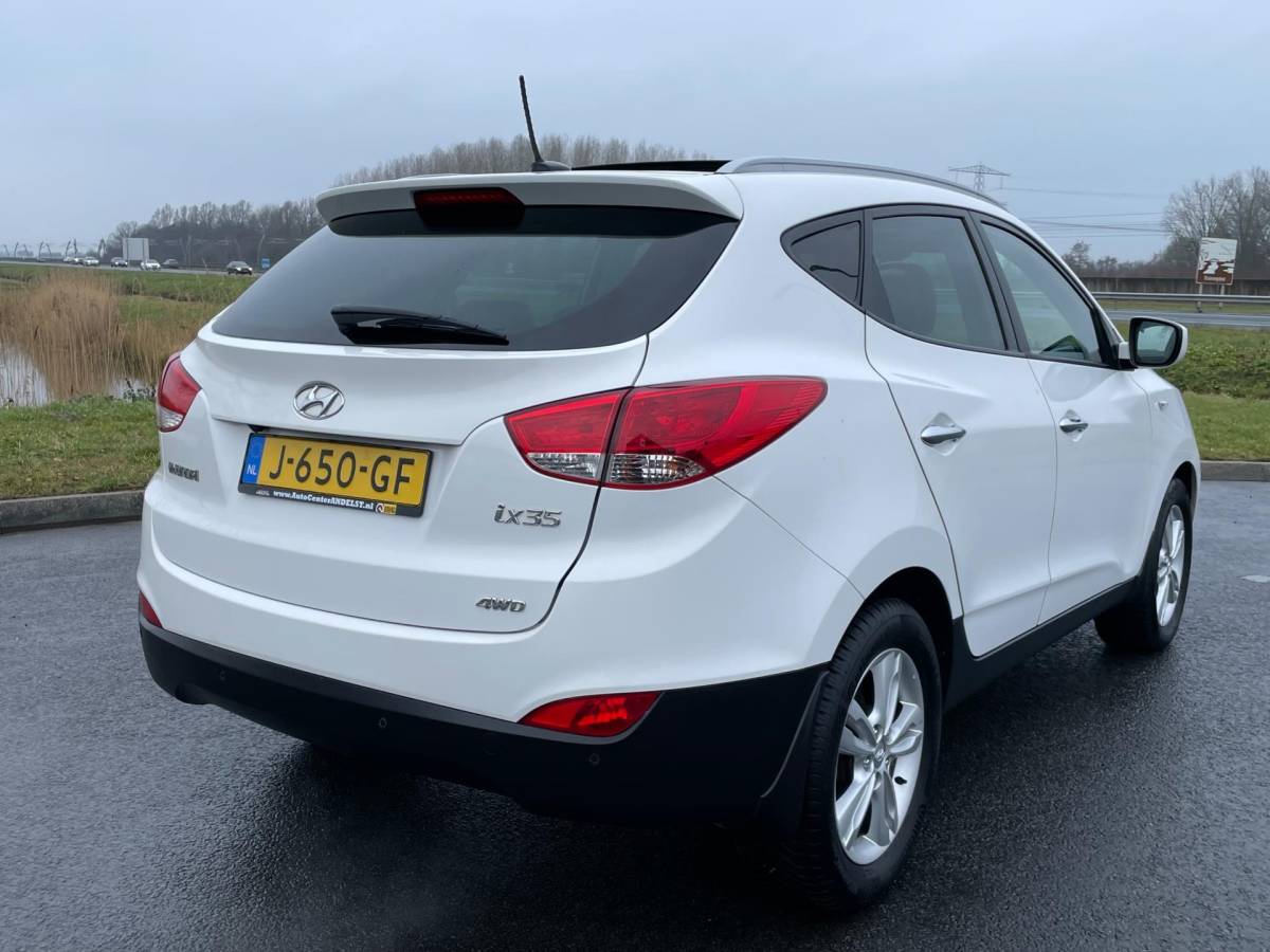 Hyundai ix35 Hyundai Ix35 2.0i 4WD Style, Aut, Pano, Cam, Navi, Stoelverw, Leder, Climate/Cruise, Lmv, Pdc, Goed oh!