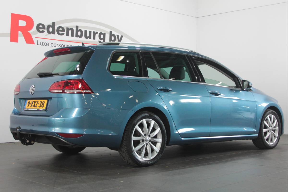 Volkswagen Golf Volkswagen Golf Variant 1.4 TSI Business Edition – Pano / Navi / Camera