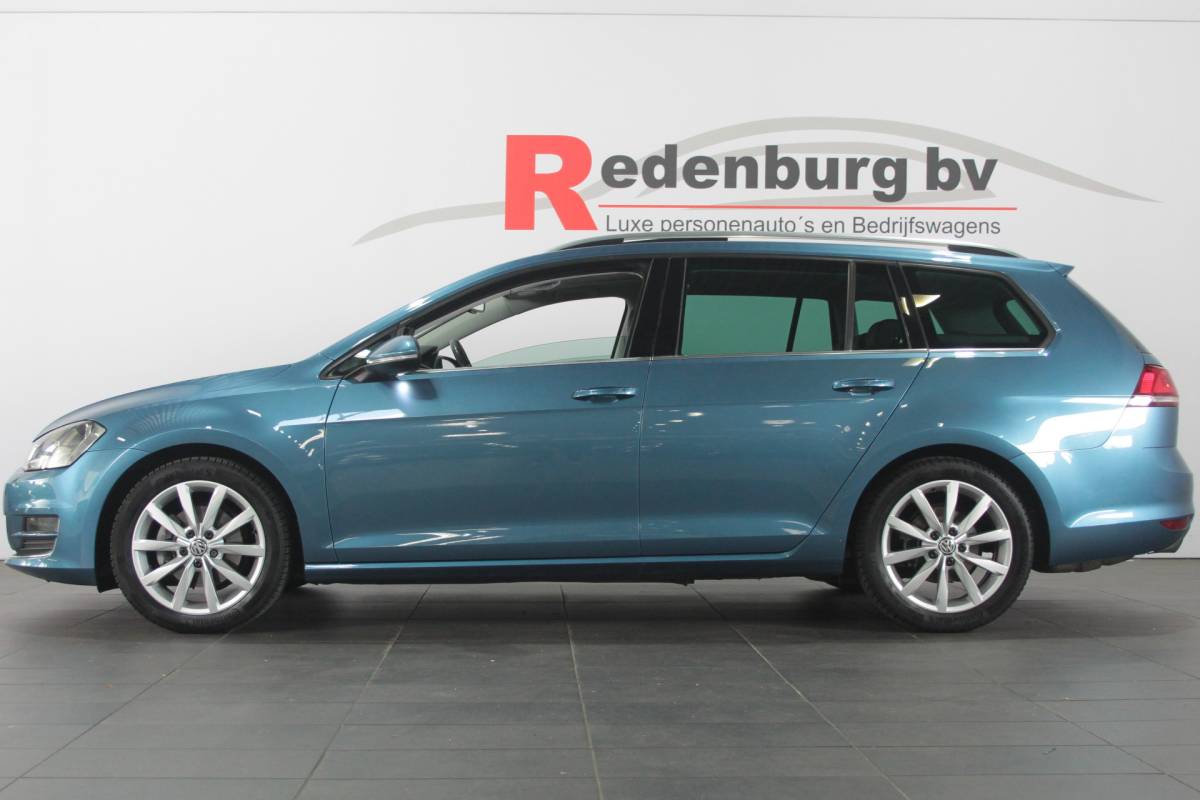 Volkswagen Golf Volkswagen Golf Variant 1.4 TSI Business Edition – Pano / Navi / Camera