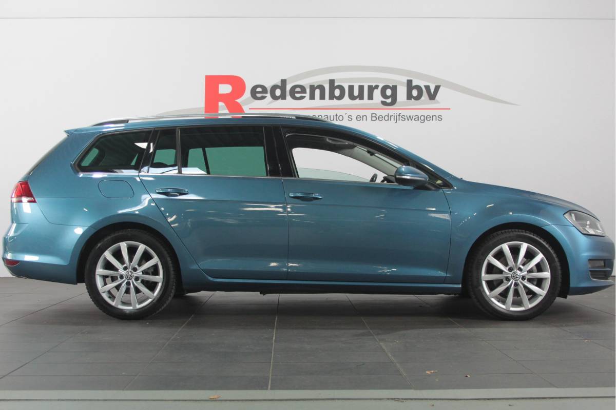 Volkswagen Golf Volkswagen Golf Variant 1.4 TSI Business Edition – Pano / Navi / Camera