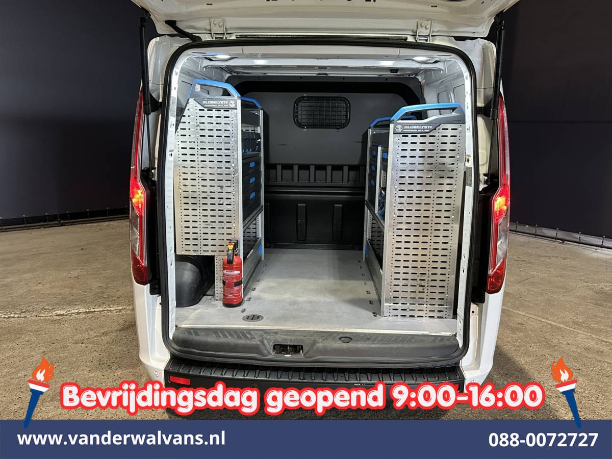 Ford Transit Custom Ford Transit Custom 2.0 TDCI 130pk L2H1 Dubbele Cabine Euro6 Airco | 5-Zits | Navigatie | Apple Carplay | LED | Cruisecontrol Android Auto, Stoelverwarming, Parkeersensoren, Achterklep