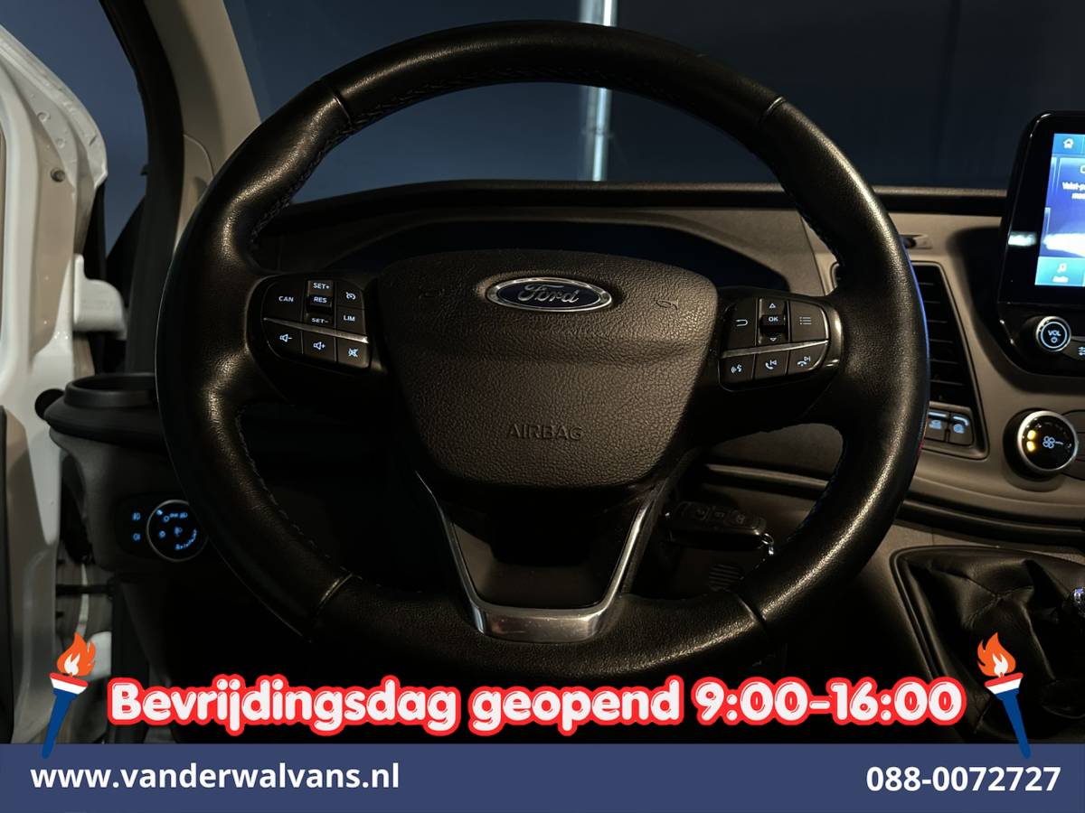 Ford Transit Custom Ford Transit Custom 2.0 TDCI 130pk L2H1 Dubbele Cabine Euro6 Airco | 5-Zits | Navigatie | Apple Carplay | LED | Cruisecontrol Android Auto, Stoelverwarming, Parkeersensoren, Achterklep