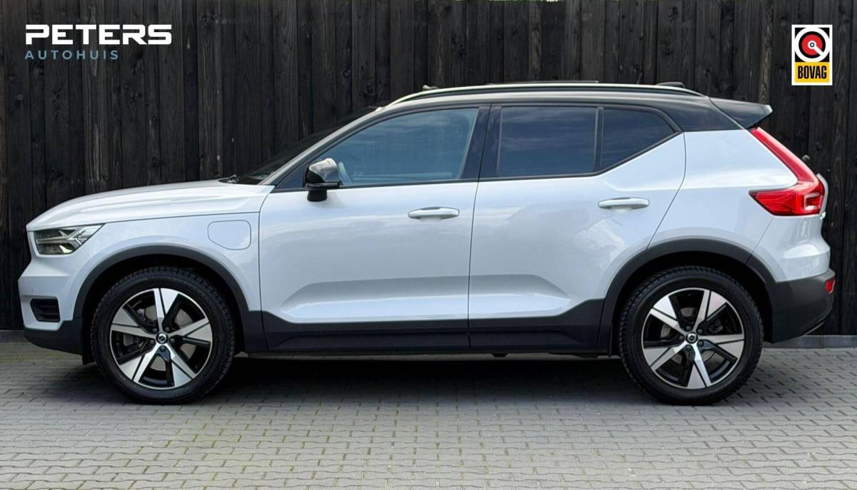 Volvo XC40 Volvo XC40 1.5 T5 Recharge| Pano| 19”| Keyless| 1e eigenaar