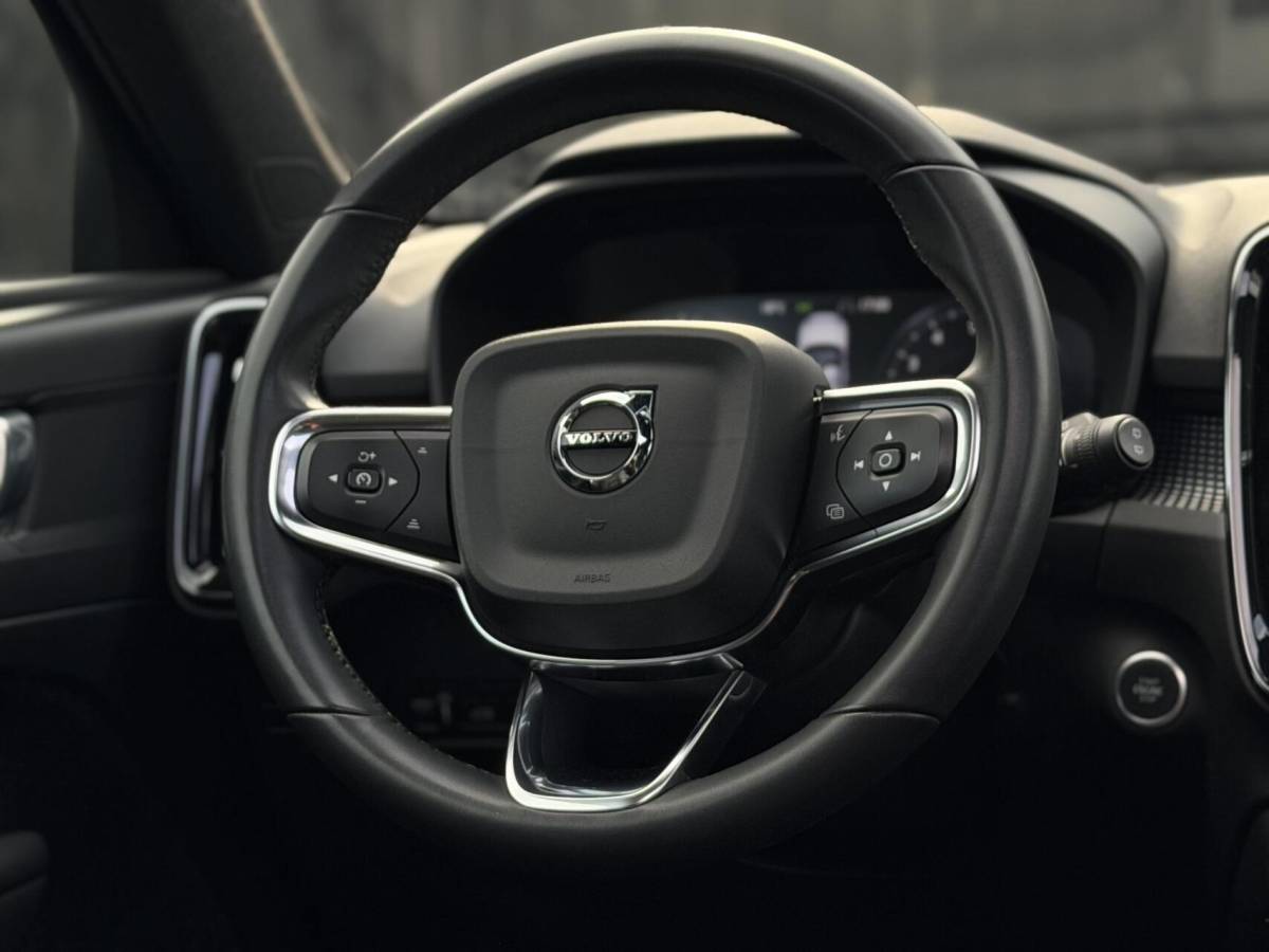 Volvo XC40 Volvo XC40 1.5 T5 Recharge| Pano| 19”| Keyless| 1e eigenaar