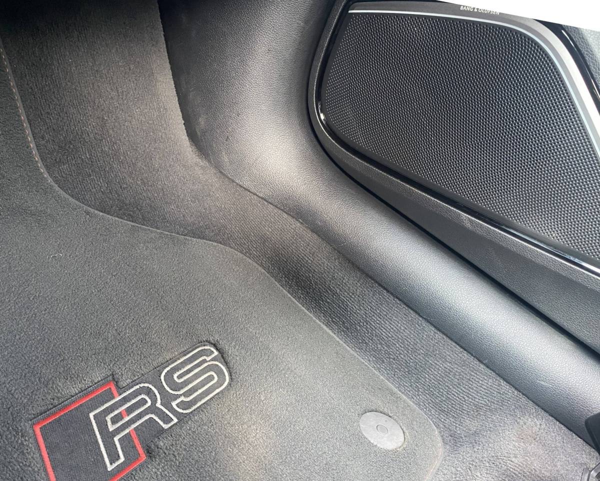 Audi RS3 Audi RS 3 Sportback 2.5 TFSI RS 3 quattro / Pano/ B&O/ VC/ Matrix/ Ambiente/ Privacy/ Keyless/ Carplay