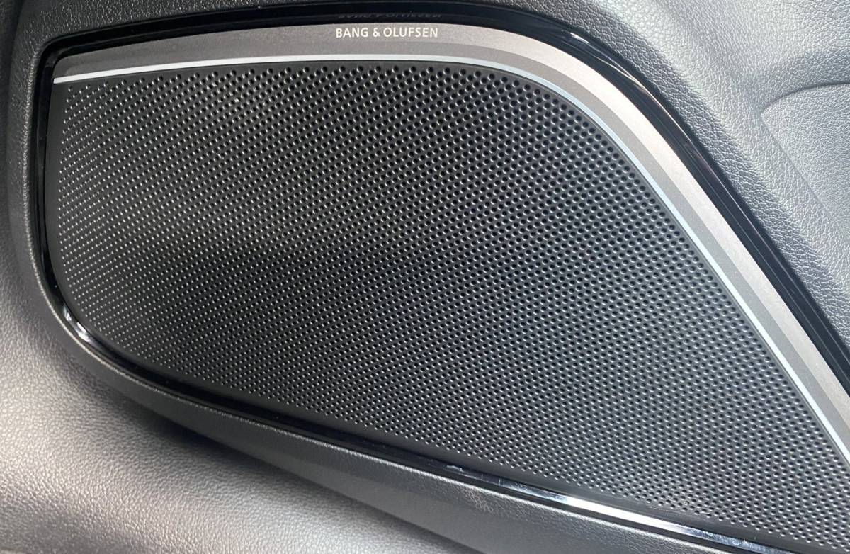Audi RS3 Audi RS 3 Sportback 2.5 TFSI RS 3 quattro / Pano/ B&O/ VC/ Matrix/ Ambiente/ Privacy/ Keyless/ Carplay