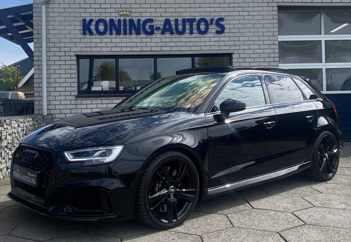 Audi RS3 Audi RS 3 Sportback 2.5 TFSI RS 3 quattro / Pano/ B&O/ VC/ Matrix/ Ambiente/ Privacy/ Keyless/ Carplay