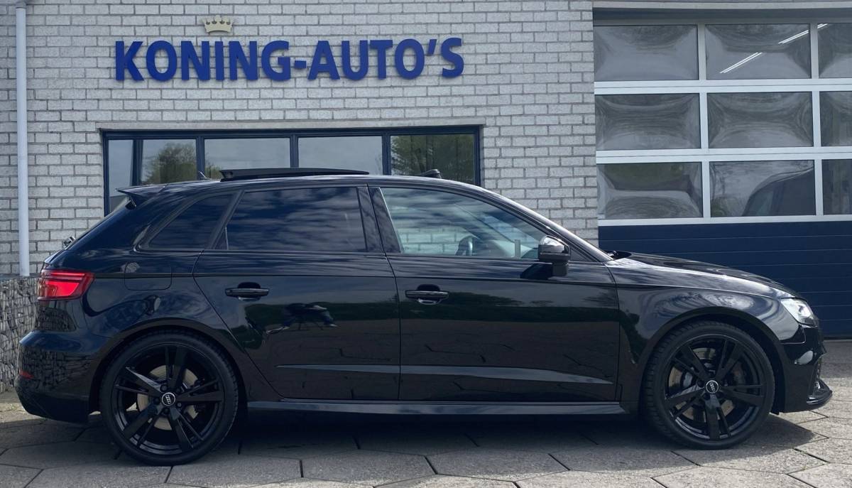 Audi RS3 Audi RS 3 Sportback 2.5 TFSI RS 3 quattro / Pano/ B&O/ VC/ Matrix/ Ambiente/ Privacy/ Keyless/ Carplay