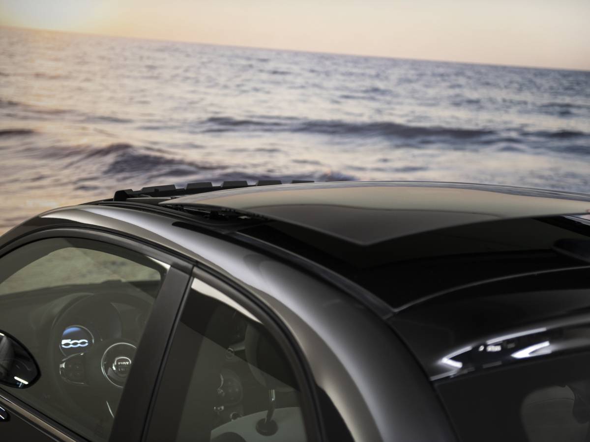 Fiat 500 Fiat 500 1.0 Hybrid, vol opties, Schuifdak, Beats audio, Apple carplay, NAV, Clima