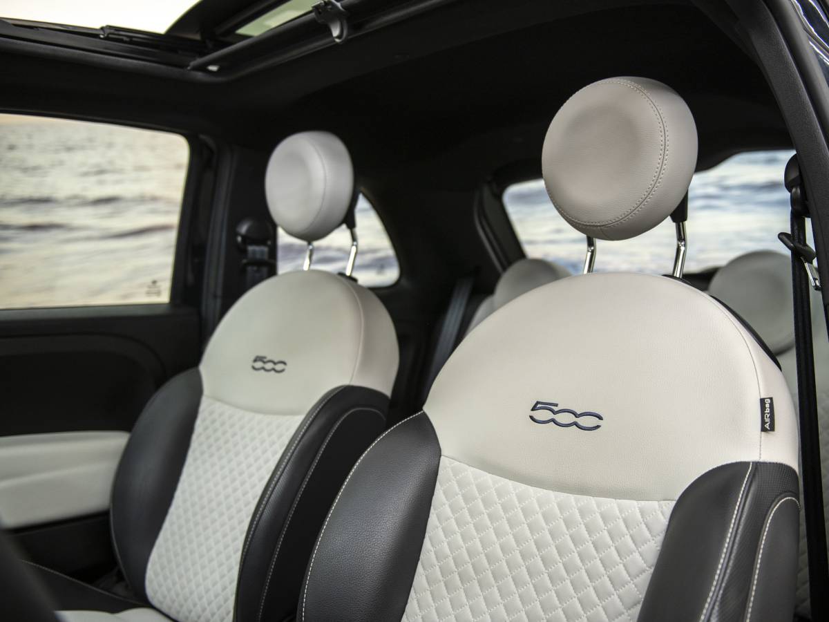 Fiat 500 Fiat 500 1.0 Hybrid, vol opties, Schuifdak, Beats audio, Apple carplay, NAV, Clima