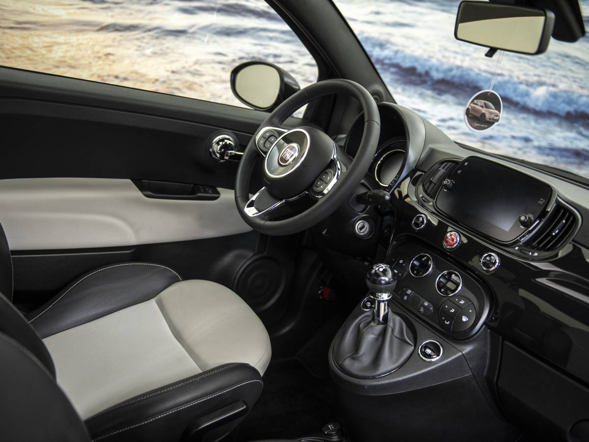 Fiat 500 Fiat 500 1.0 Hybrid, vol opties, Schuifdak, Beats audio, Apple carplay, NAV, Clima
