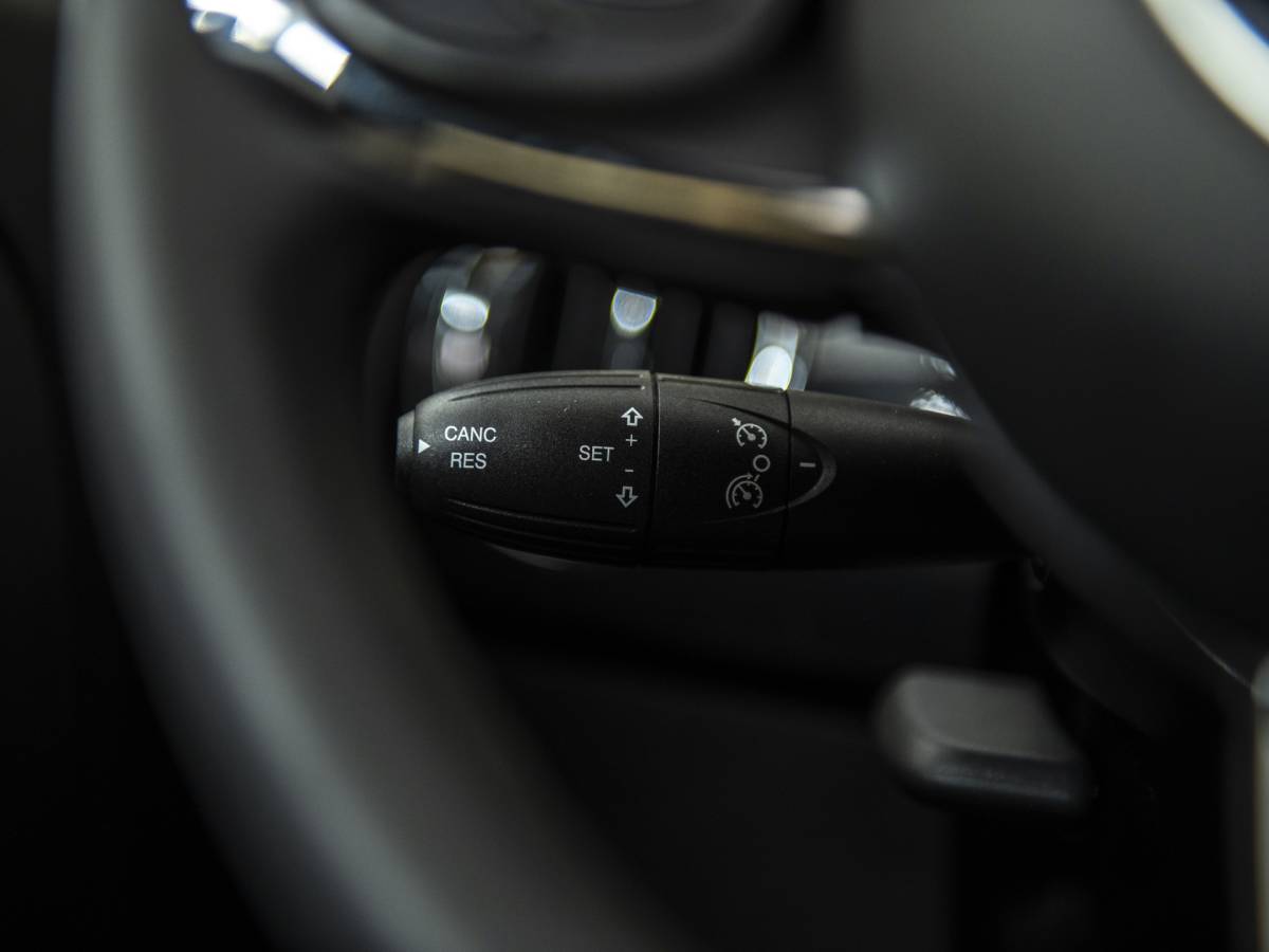 Fiat 500 Fiat 500 1.0 Hybrid, vol opties, Schuifdak, Beats audio, Apple carplay, NAV, Clima