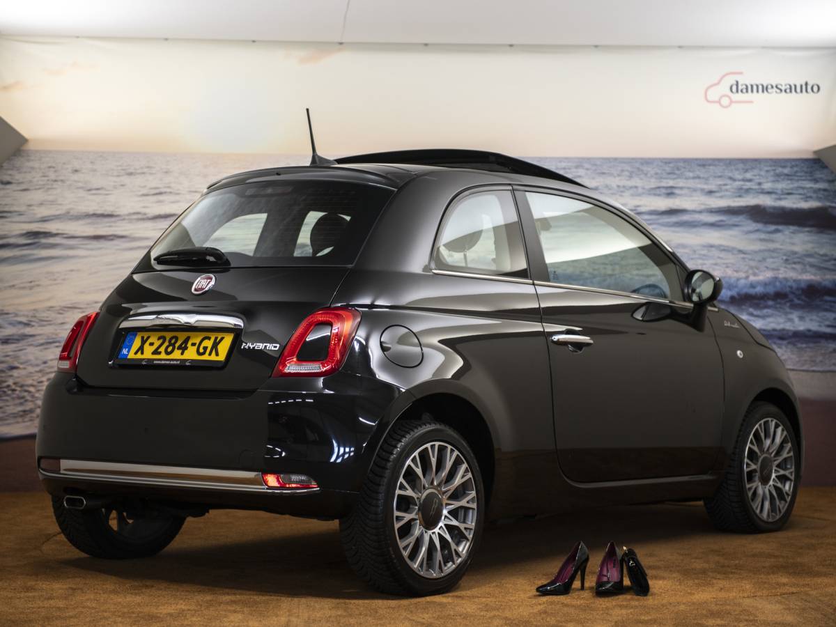 Fiat 500 Fiat 500 1.0 Hybrid, vol opties, Schuifdak, Beats audio, Apple carplay, NAV, Clima