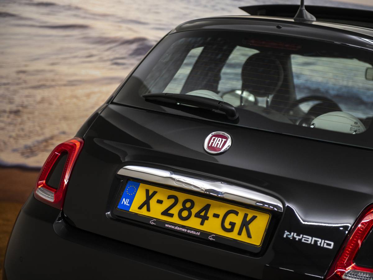 Fiat 500 Fiat 500 1.0 Hybrid, vol opties, Schuifdak, Beats audio, Apple carplay, NAV, Clima