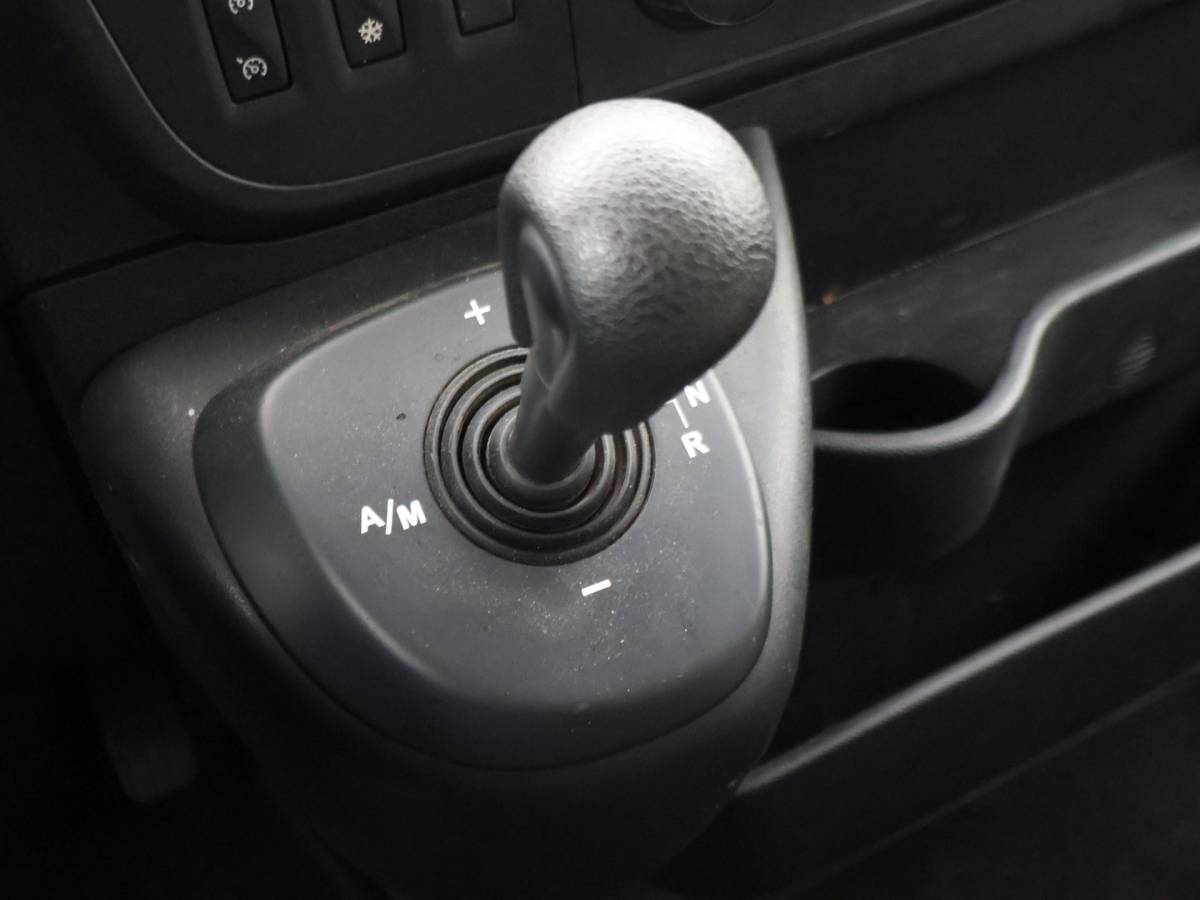 Renault Master Renault Master T35 2.3 dCi L2H2 125 PK AUT. + TREKHAAK | NAVIGATIE | AIRCO | LMV | CRUISE CONTROL