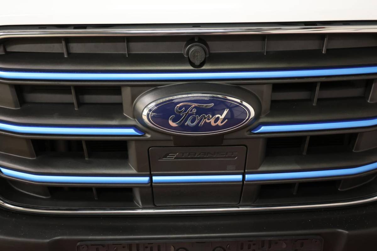 Ford E-Transit Ford E-Transit 350 L2H2 Trend 68 kWh