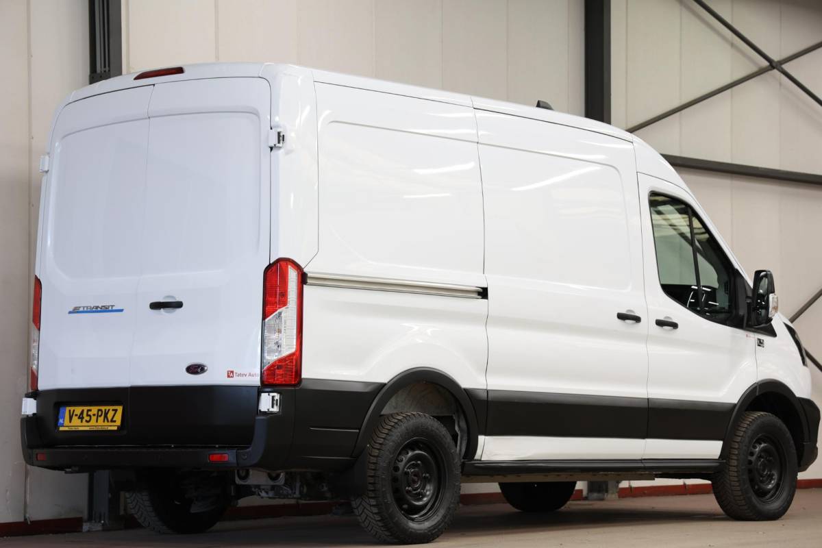 Ford E-Transit Ford E-Transit 350 L2H2 Trend 68 kWh