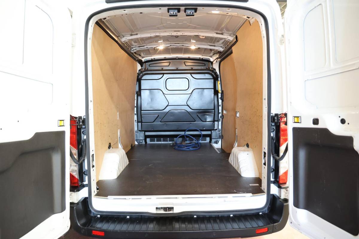 Ford E-Transit Ford E-Transit 350 L2H2 Trend 68 kWh