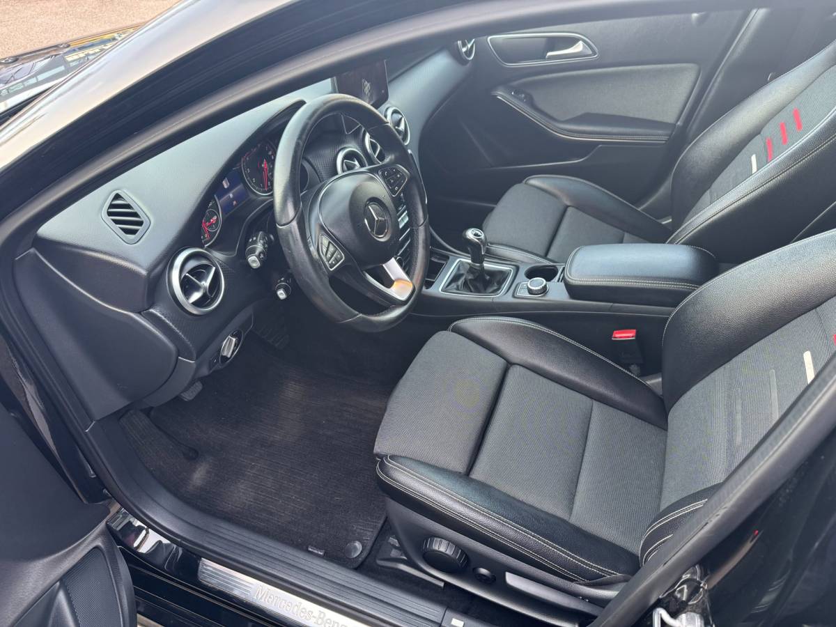 Mercedes-Benz A-Klasse Mercedes-Benz A-klasse 180 BlueEFFICIENCY Business FACELIFT!!