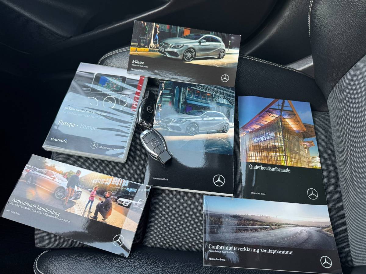 Mercedes-Benz A-Klasse Mercedes-Benz A-klasse 180 BlueEFFICIENCY Business FACELIFT!!