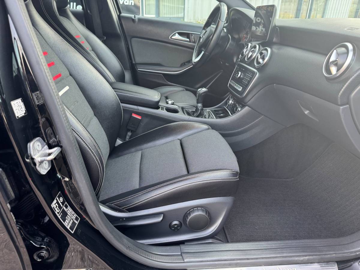 Mercedes-Benz A-Klasse Mercedes-Benz A-klasse 180 BlueEFFICIENCY Business FACELIFT!!
