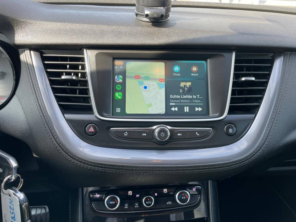 Opel Grandland X Opel Grandland X 1.2 Turbo Innovation, Aut, Trekhaak, Pdc, Stoelverw, Stuurverw, Cruise/Climate control!