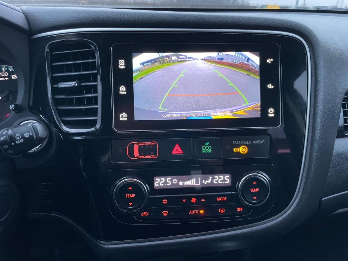 Mitsubishi Outlander Mitsubishi Outlander 2.0 PHEV Pure, Aut, Cam, Keyless, Carplay, 1e eig afk, Geen import, Nap, Volledig dealer oh!