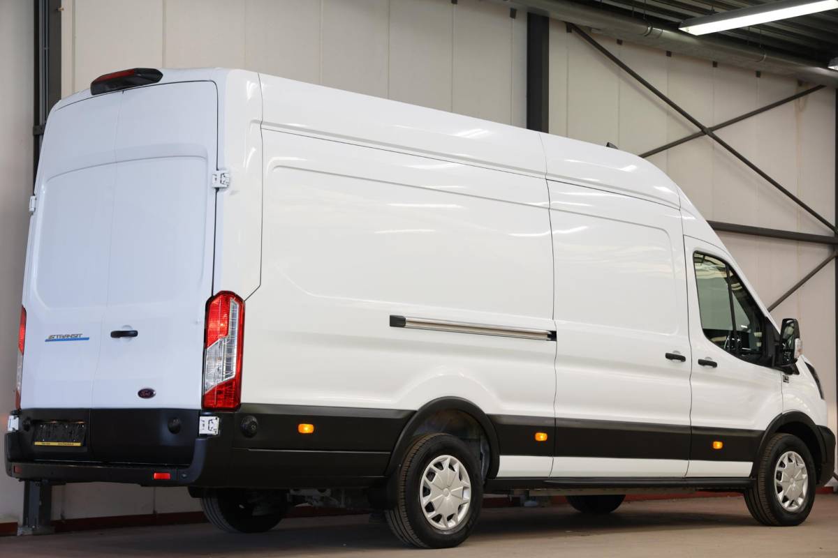 Ford E-Transit Ford E-Transit 350 L4H3 Trend 68 kWh