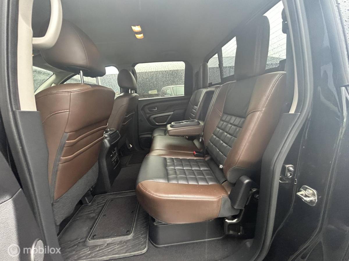 Nissan  Nissan Titan XD 5.0 V8 Cummins TD Platinum Reserve