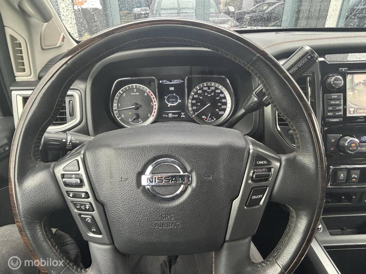 Nissan  Nissan Titan XD 5.0 V8 Cummins TD Platinum Reserve