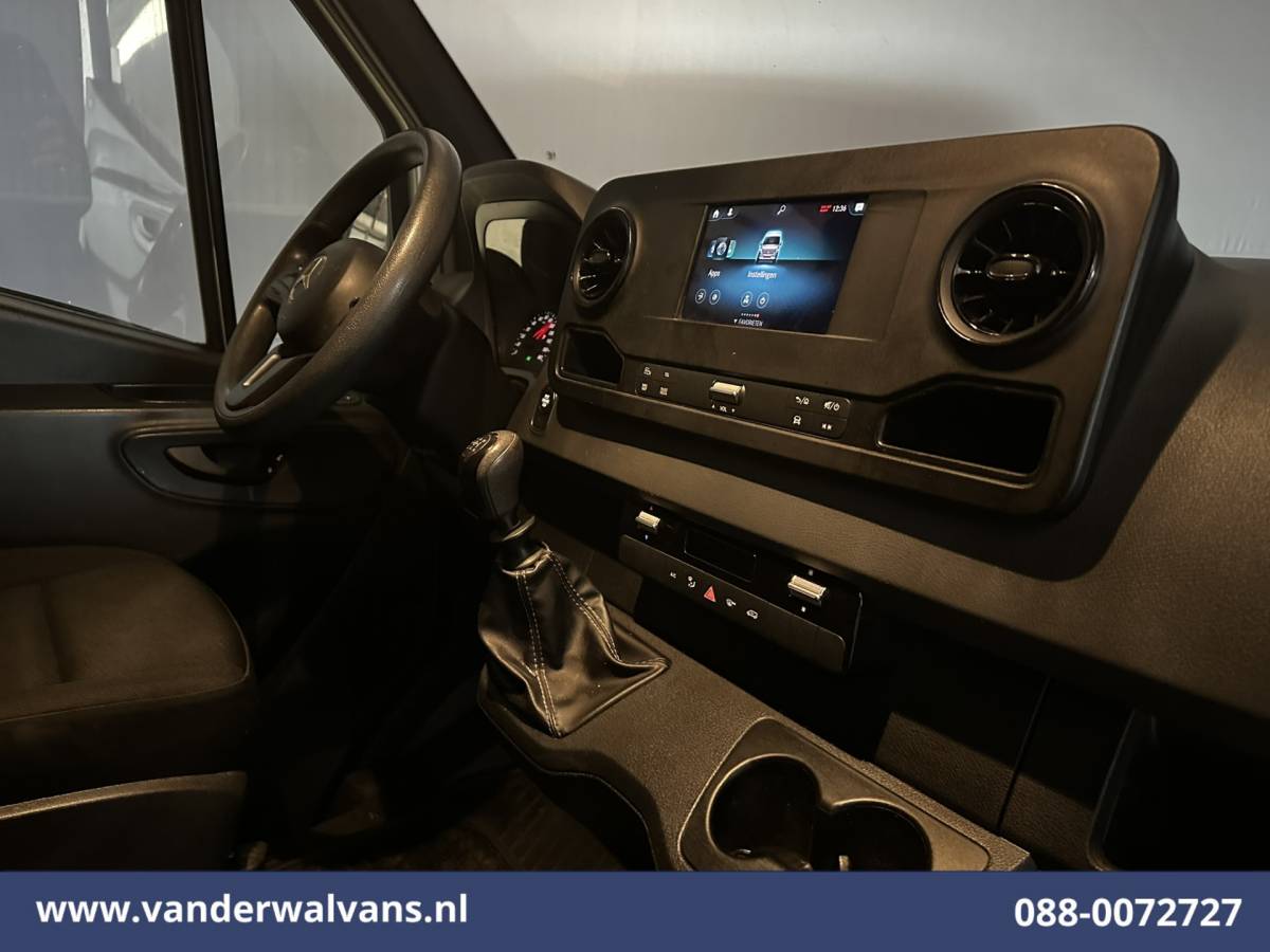 Mercedes-Benz Sprinter Mercedes-Benz Sprinter 314 CDI 143pk L3H2 Euro6 Airco | Camera | Navigatie | Apple Carplay | Android Auto Parkeersensoren