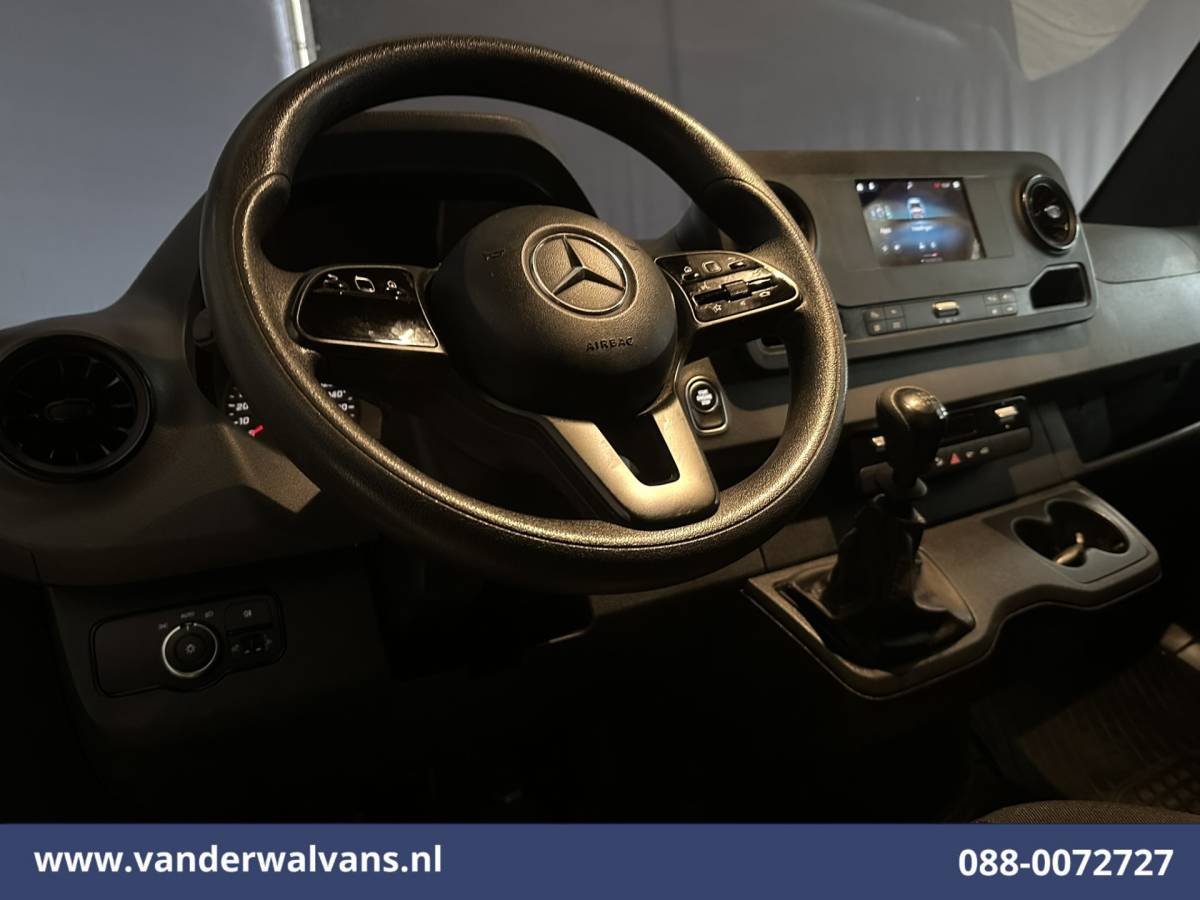 Mercedes-Benz Sprinter Mercedes-Benz Sprinter 314 CDI 143pk L3H2 Euro6 Airco | Camera | Navigatie | Apple Carplay | Android Auto Parkeersensoren