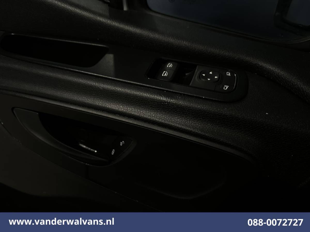Mercedes-Benz Sprinter Mercedes-Benz Sprinter 314 CDI 143pk L3H2 Euro6 Airco | Camera | Navigatie | Apple Carplay | Android Auto Parkeersensoren