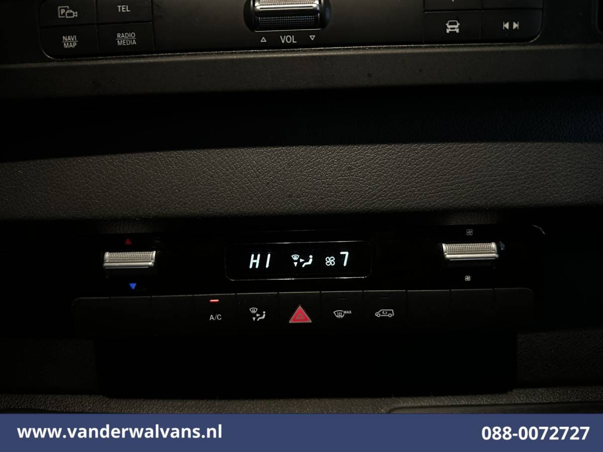 Mercedes-Benz Sprinter Mercedes-Benz Sprinter 314 CDI 143pk L3H2 Euro6 Airco | Camera | Navigatie | Apple Carplay | Android Auto Parkeersensoren