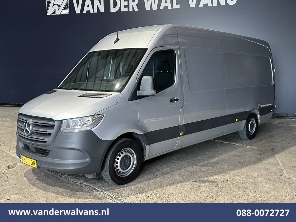 Mercedes-Benz Sprinter Mercedes-Benz Sprinter 314 CDI 143pk L3H2 Euro6 Airco | Camera | Navigatie | Apple Carplay | Android Auto Parkeersensoren