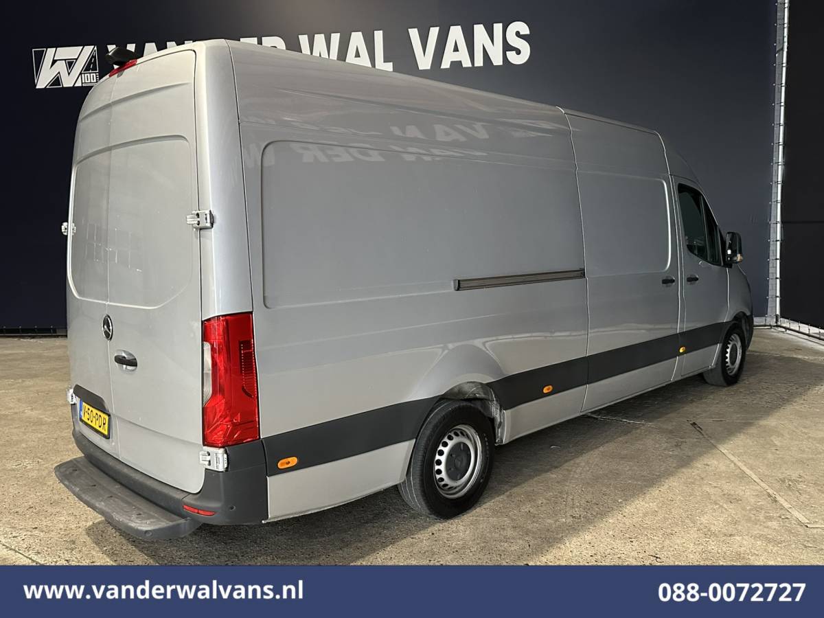 Mercedes-Benz Sprinter Mercedes-Benz Sprinter 314 CDI 143pk L3H2 Euro6 Airco | Camera | Navigatie | Apple Carplay | Android Auto Parkeersensoren