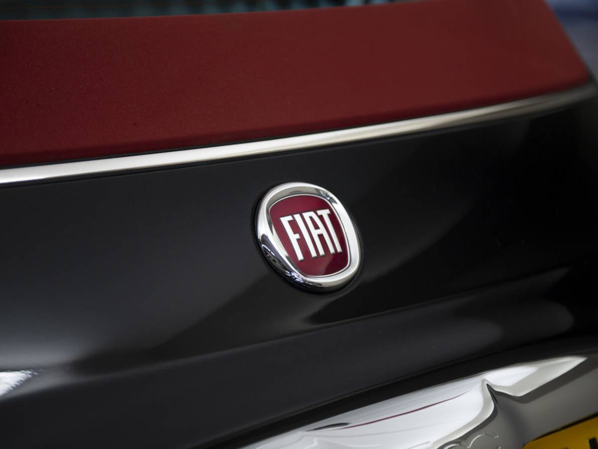 Fiat 500C Fiat 500 C 1.0 Hybrid Dolcevita, NAP, Volledig leer, incl garantie,