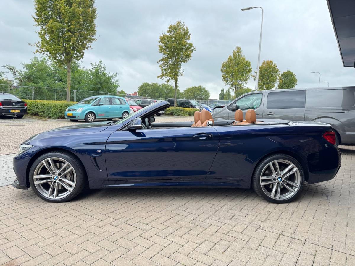 BMW 4 Serie BMW 4-serie Cabrio 435d xDrive High Executive