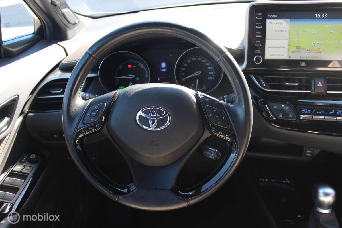 Toyota C-HR Toyota C-HR 2.0 Hybrid Executive Leder/Camera/Carplay/Stoelverw