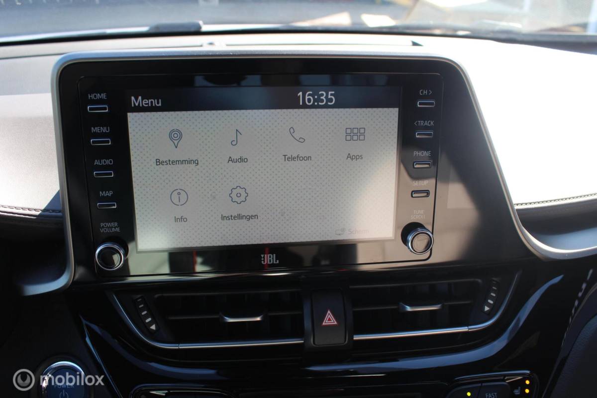 Toyota C-HR Toyota C-HR 2.0 Hybrid Executive Leder/Camera/Carplay/Stoelverw