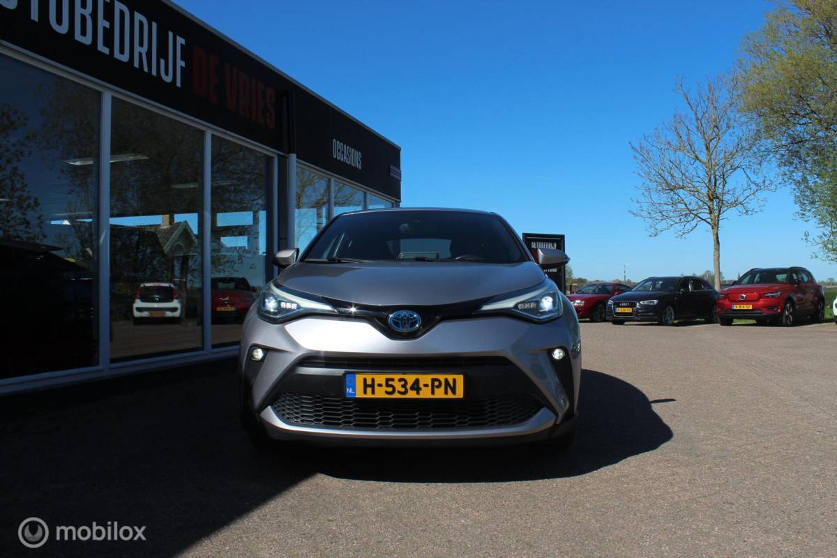 Toyota C-HR Toyota C-HR 2.0 Hybrid Executive Leder/Camera/Carplay/Stoelverw