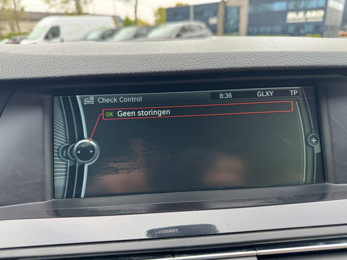 BMW 5 Serie BMW 5-serie 520i High Executive AUTOMAAT!!