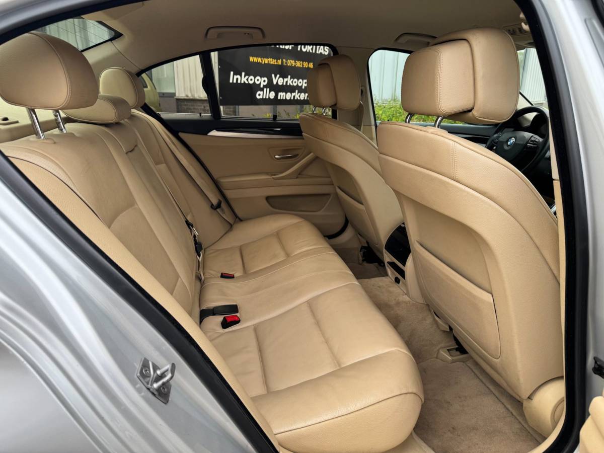 BMW 5 Serie BMW 5-serie 520i High Executive AUTOMAAT!!