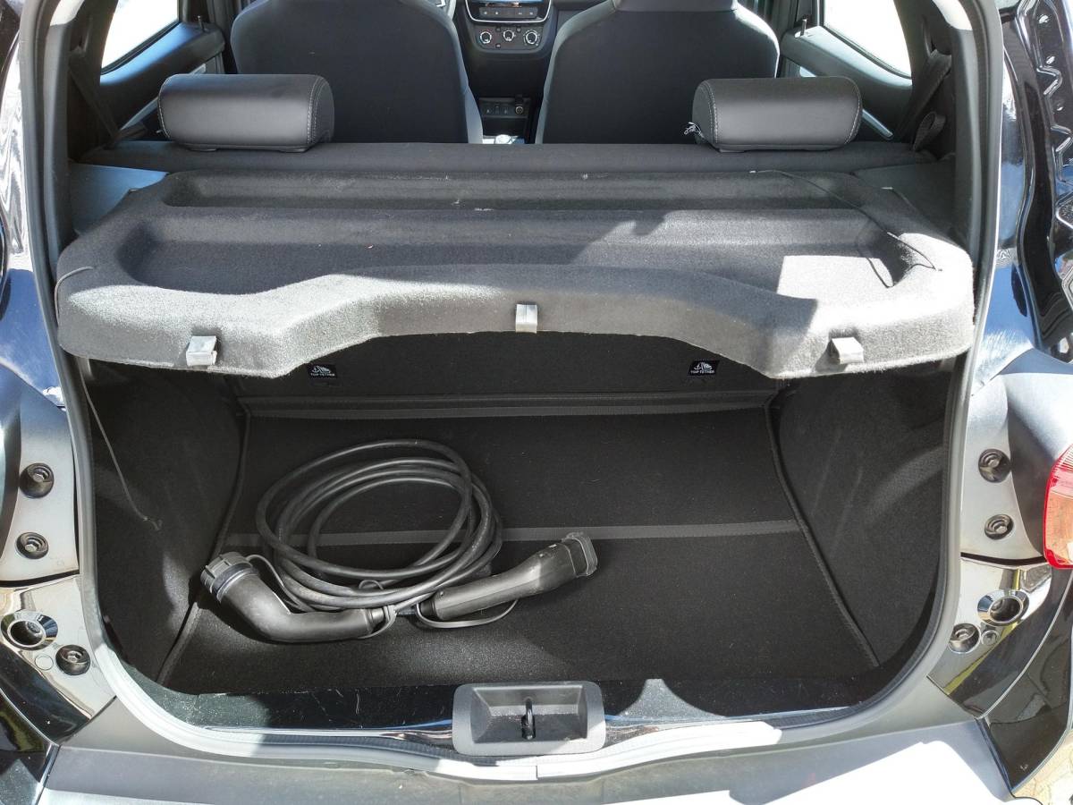 Dacia Spring Dacia Spring Expression 27 kWh BTW Auto Navigatie Cruise-Control Airco Lane-Assist
