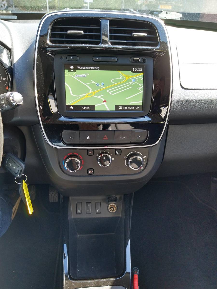 Dacia Spring Dacia Spring Expression 27 kWh BTW Auto Navigatie Cruise-Control Airco Lane-Assist