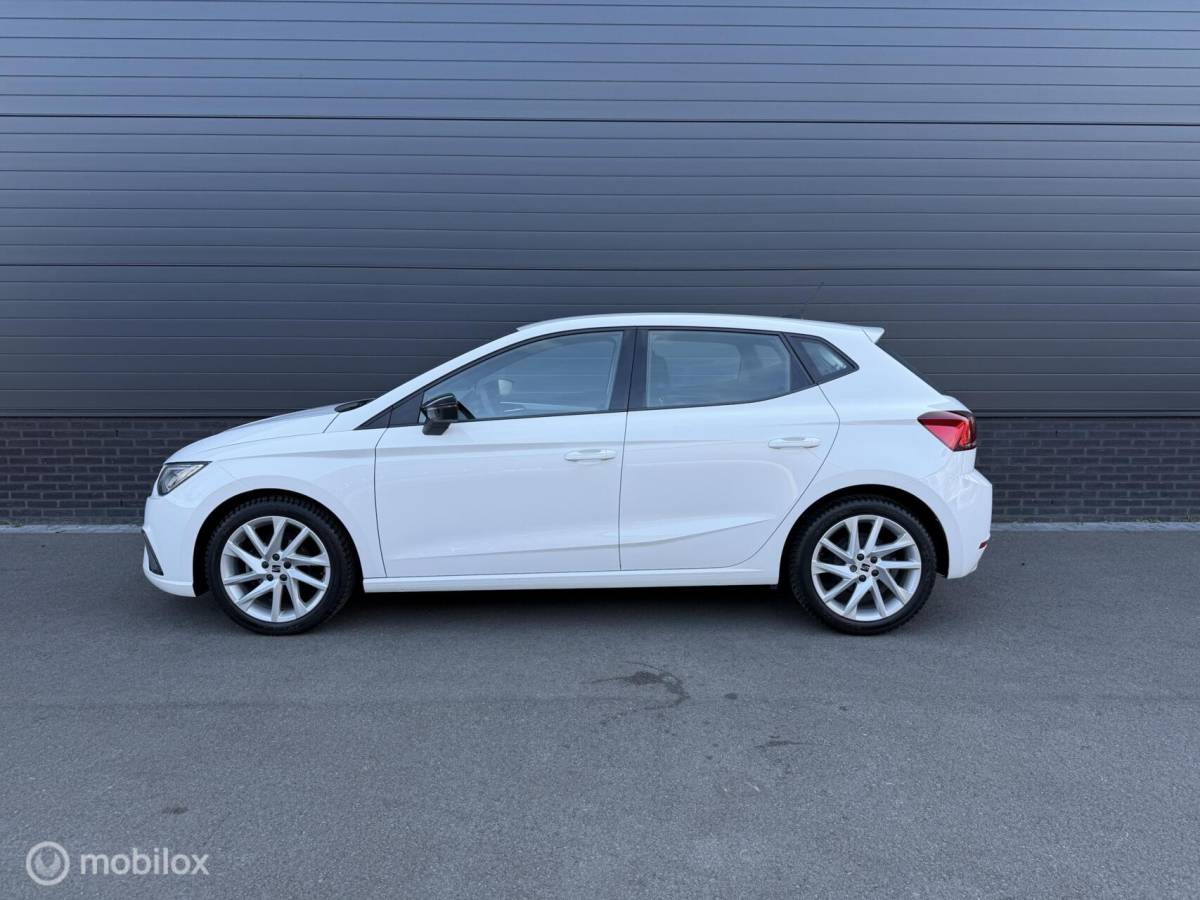 SEAT Ibiza Seat Ibiza 1.0 EcoTSI FR Business Connect TOPSTAAT! 49.000KM!