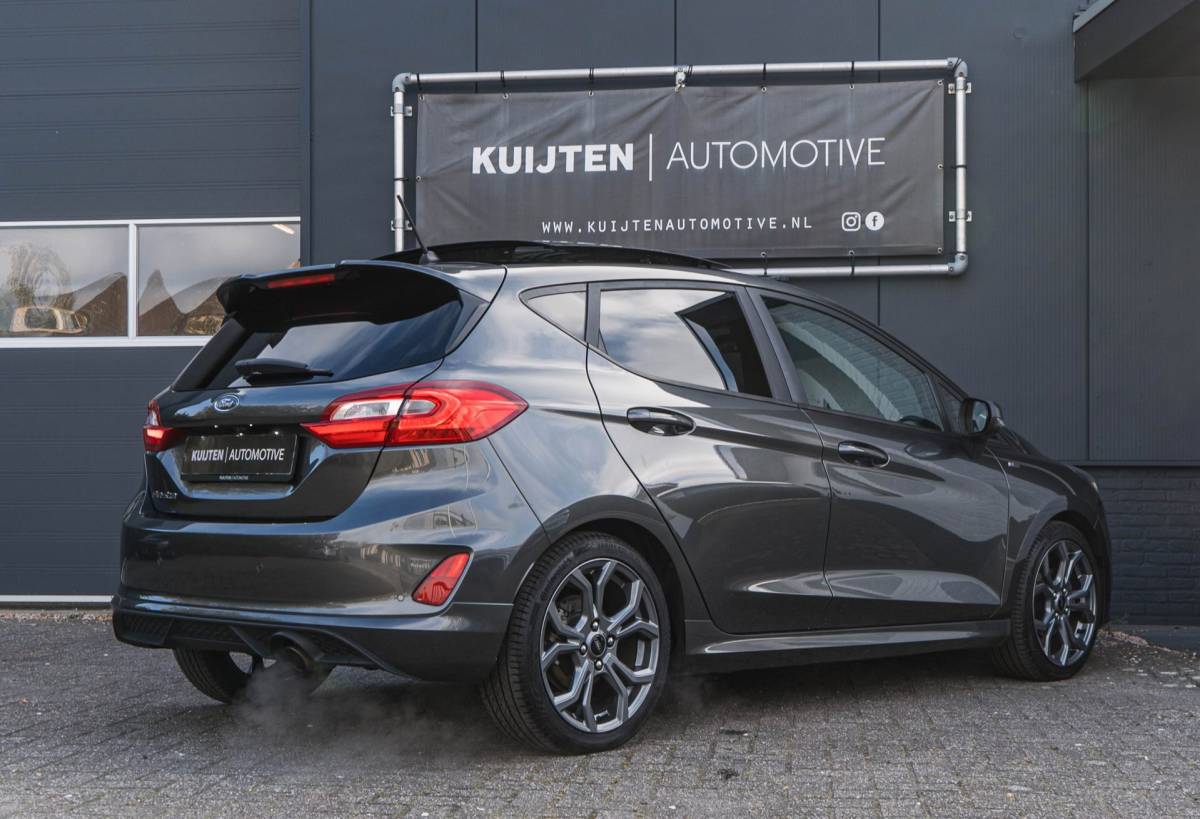 Ford Fiesta Ford Fiesta 1.0 EcoBoost ST-Line / LED / Pano / B&O / Winter pack!